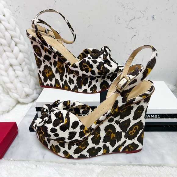 Authentic Charlotte Olympia STUNNING Miranda Bow Platform Leopard Wedges - Picture 5 of 12